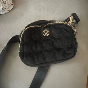 lululemon athletica Black Quilted Crossbody Bag with Gold Accents